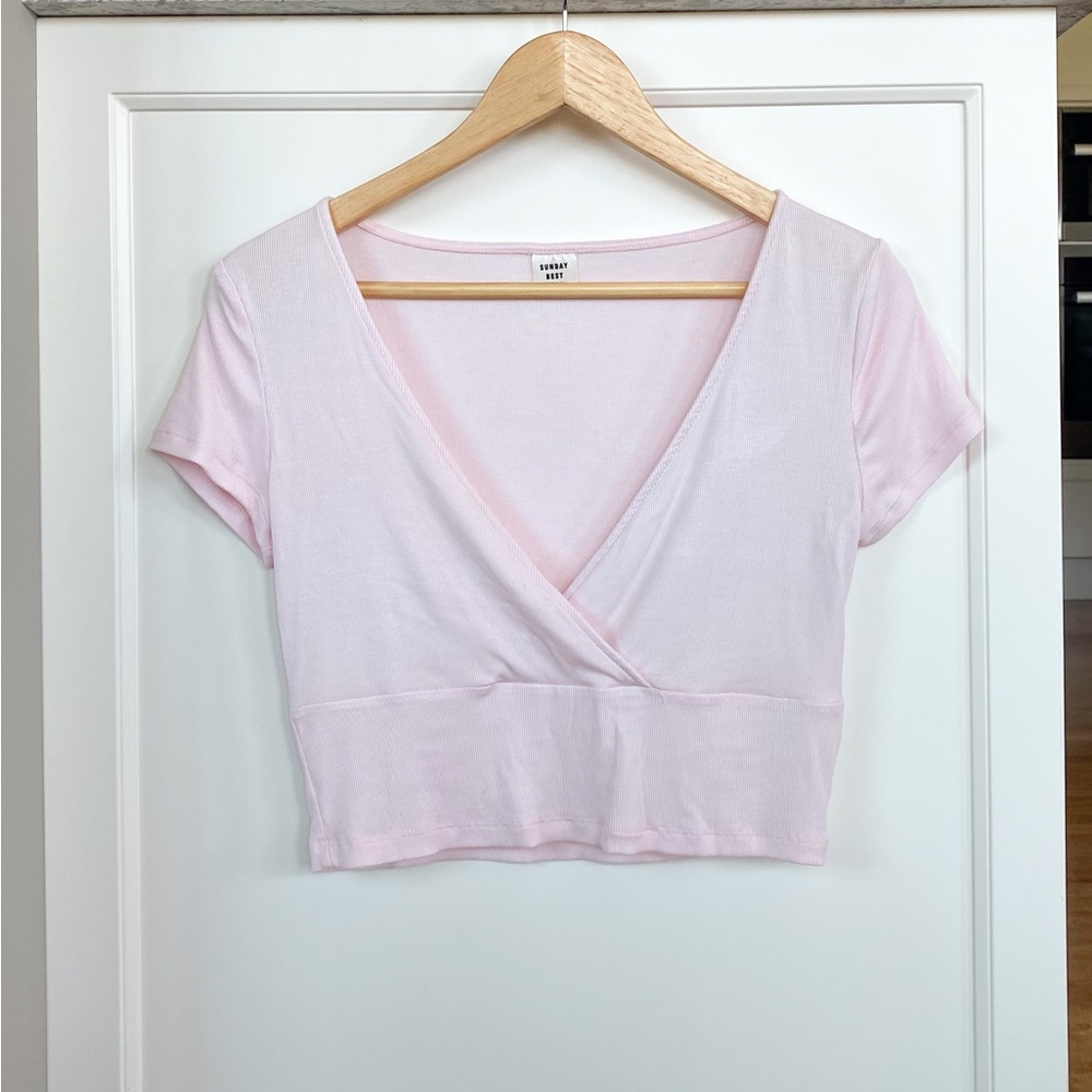 ARITZIA SUNDAY BEST Tiana Wrap Tee Crop Top Size M